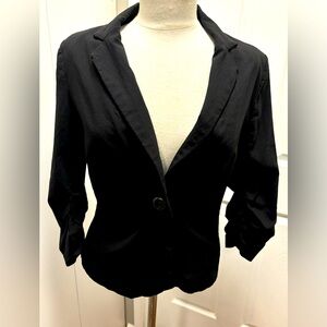 Blazer style 3/4 sleeve jacket